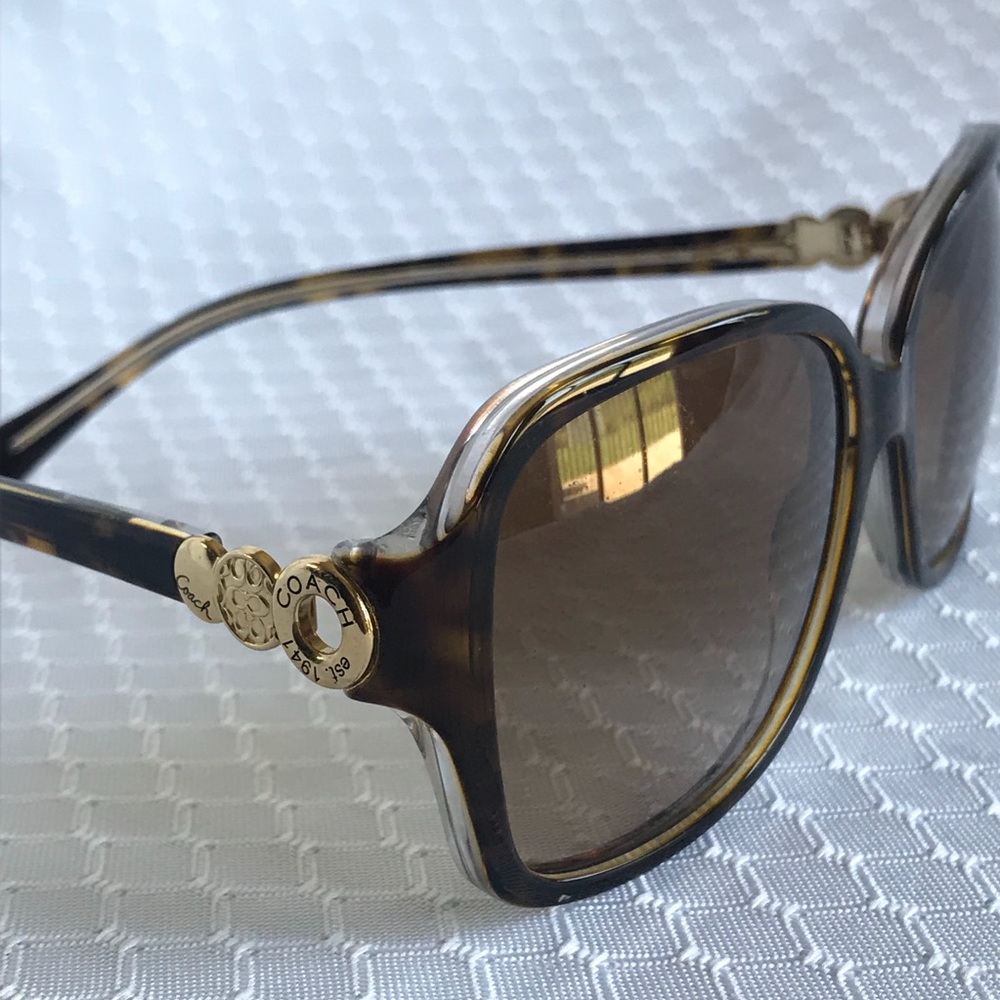 Coach HC8009 Frances 5049/T5 Tortoise Sunglasses